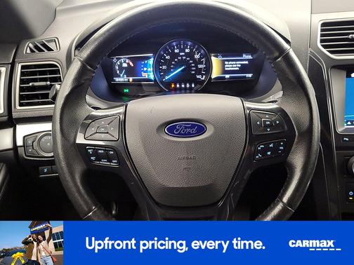 Gray 2017 Ford Explorer XLT