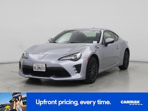 Silver 2018 Toyota 86