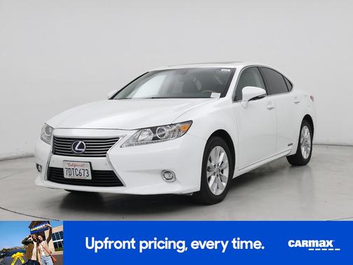 2014 Lexus ES 300h 