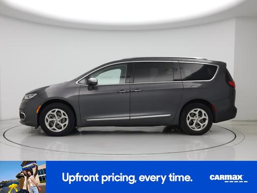 Gray 2021 Chrysler Pacifica Limited