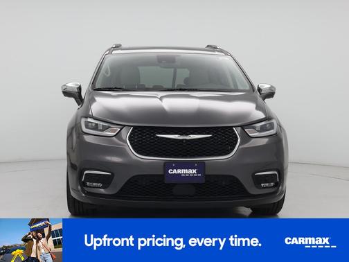 Gray 2021 Chrysler Pacifica Limited