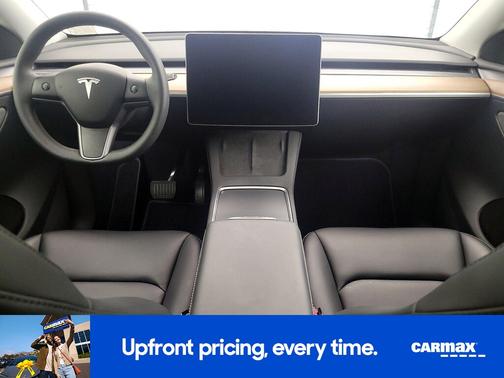 White 2024 Tesla Model Y Long Range