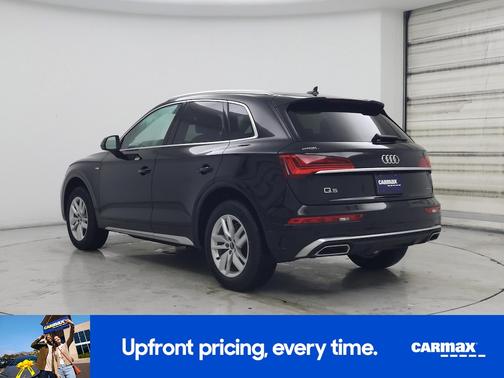 Black 2022 Audi Q5 S-Line Premium