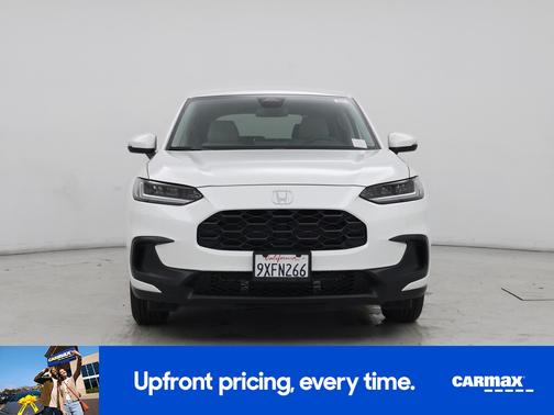 White 2026 Honda HR-V LX