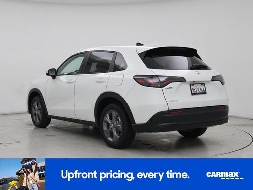 White 2026 Honda HR-V LX