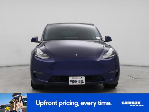 Blue 2022 Tesla Model Y Long Range