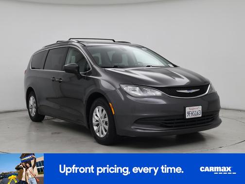 2018 Chrysler Pacifica LX