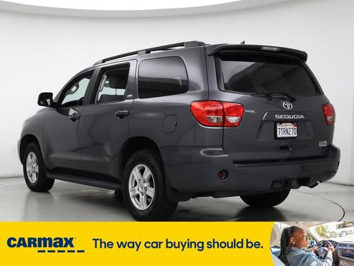 2017 Toyota Sequoia SR5