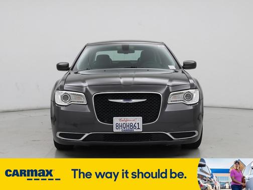 2015 Chrysler 300 Limited