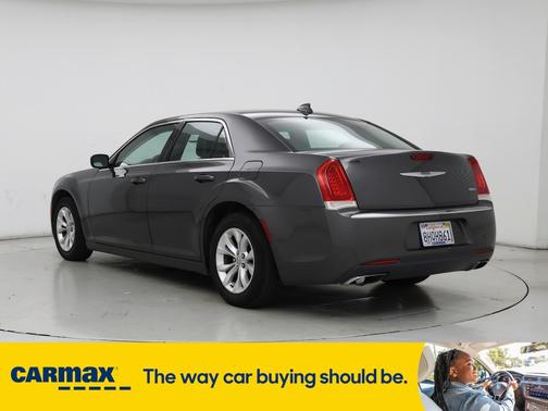 2015 Chrysler 300 Limited