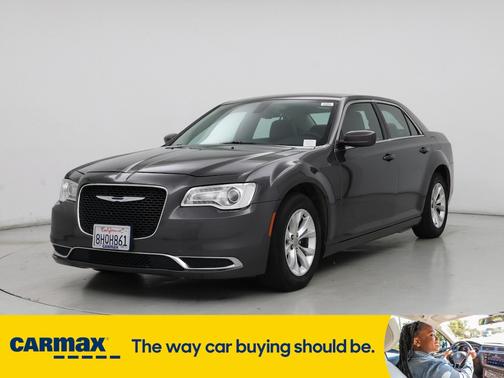 2015 Chrysler 300 Limited