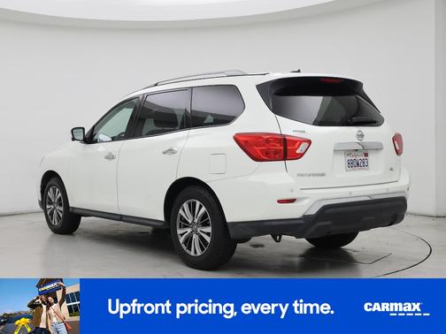 2018 Nissan Pathfinder SL