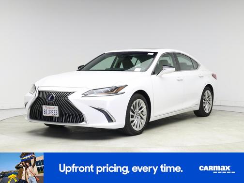 2021 Lexus ES 300h Luxury