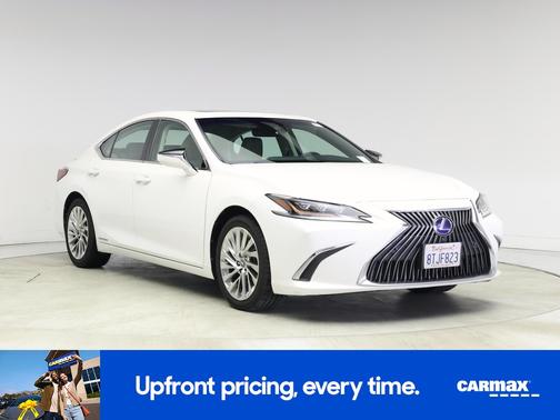 2021 Lexus ES 300h Luxury