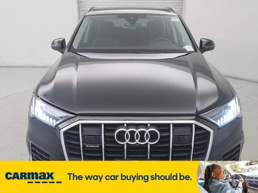 2023 Audi Q7 Premium Plus