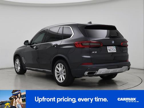 Gray 2020 BMW X5 xDrive40i