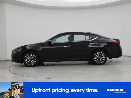 2024 Nissan Altima SV