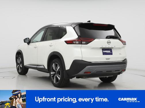 White 2023 Nissan Rogue SL