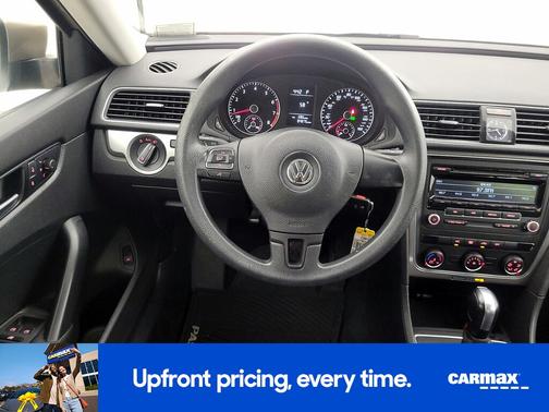 2015 Volkswagen Passat S