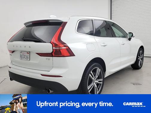 2021 Volvo XC60 T5 Momentum