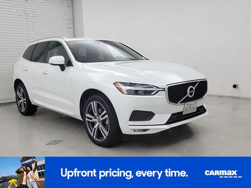 2021 Volvo XC60 T5 Momentum