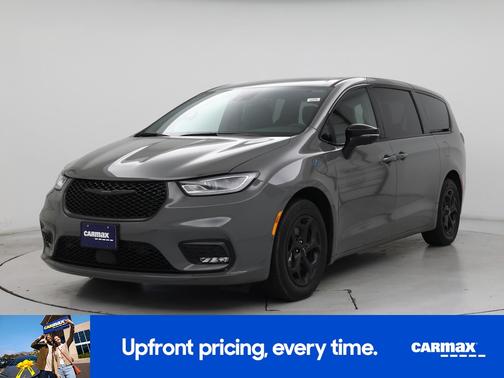 2023 Chrysler Pacifica Hybrid Limited