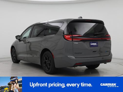 2023 Chrysler Pacifica Hybrid Limited