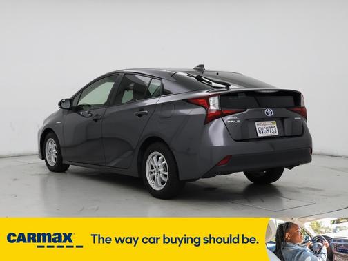 2021 Toyota Prius LE