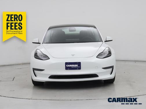 White 2022 Tesla Model 3