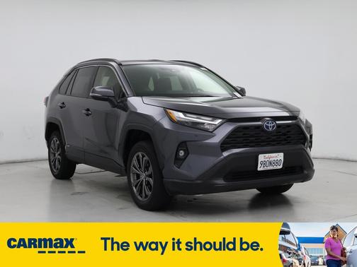 2022 Toyota RAV4 Hybrid XLE Premium