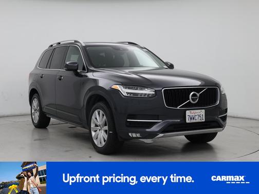 2017 Volvo XC90 T6 Momentum