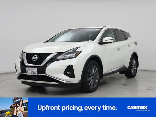 White 2021 Nissan Murano SV