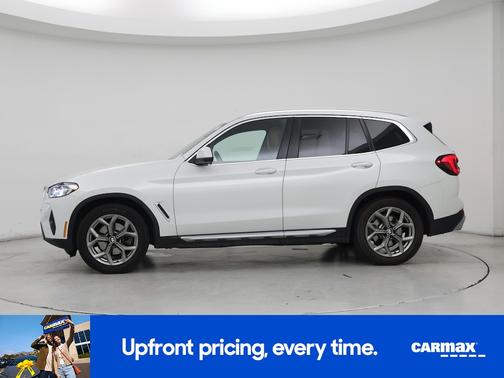 White 2022 BMW X3 XDrive30i