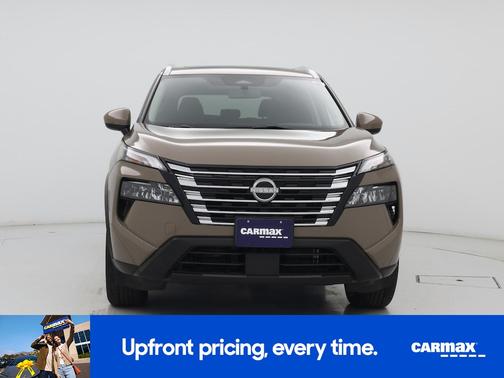 Tan 2024 Nissan Rogue SV