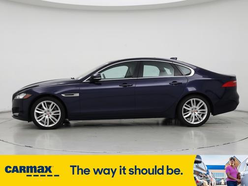 2016 Jaguar XF Prestige
