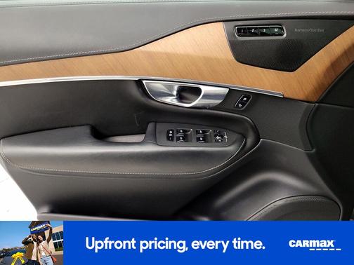 2019 Volvo XC90 T6 Inscription