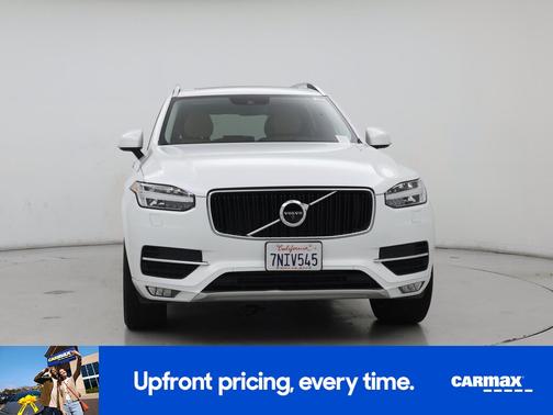 2016 Volvo XC90 T6 Momentum