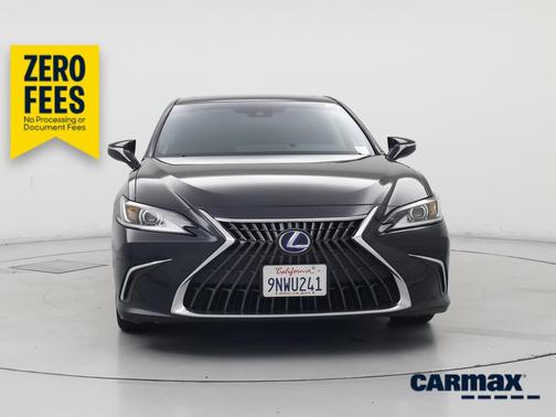 Black 2022 Lexus ES 300h