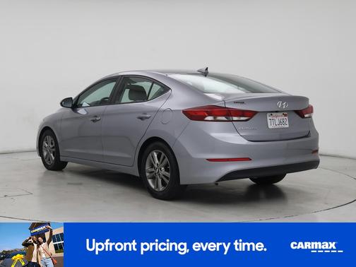 Silver 2017 Hyundai ELANTRA SE