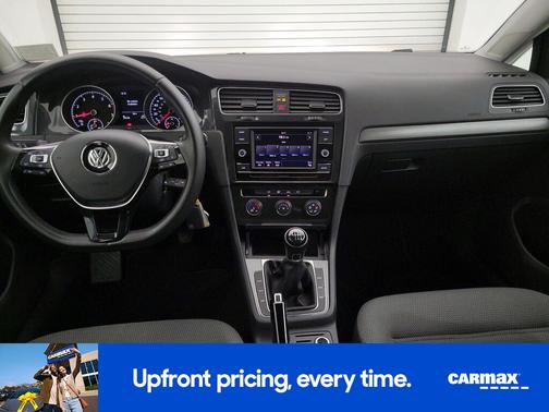 2019 Volkswagen Golf S