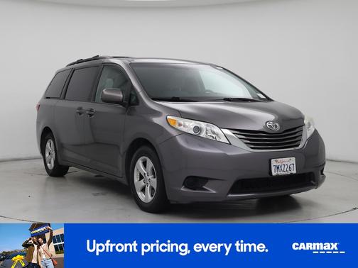 2015 Toyota Sienna LE
