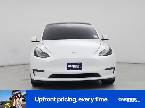 White 2023 Tesla Model Y Performance