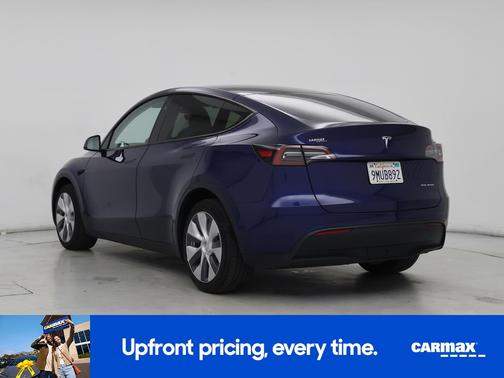 Blue 2024 Tesla Model Y Long Range