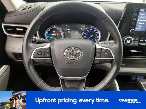 2022 Toyota Highlander Hybrid XLE