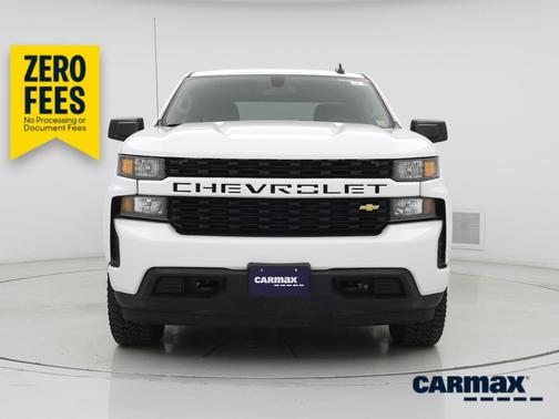 White 2019 Chevrolet Silverado 1500 Custom