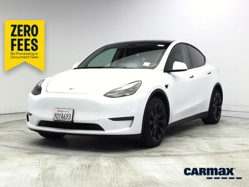 White 2023 Tesla Model Y Long Range
