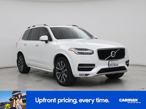 2018 Volvo XC90 T6 Momentum