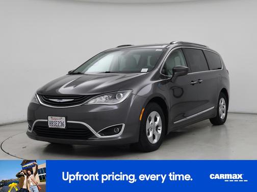 2018 Chrysler Pacifica Hybrid Touring L