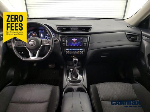 Black 2018 Nissan Rogue SV