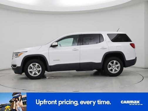 White 2017 GMC Acadia SLE